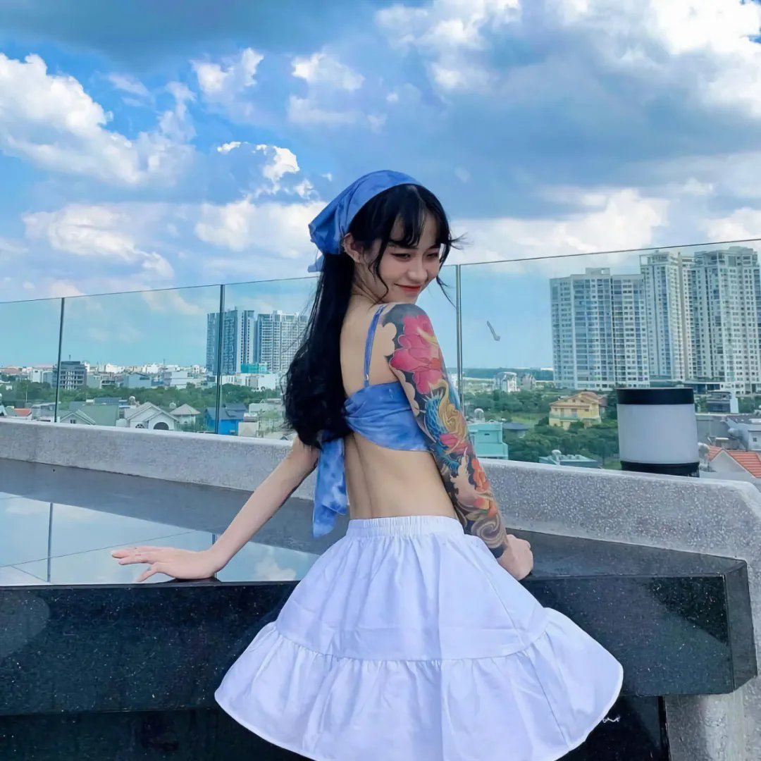 她和他